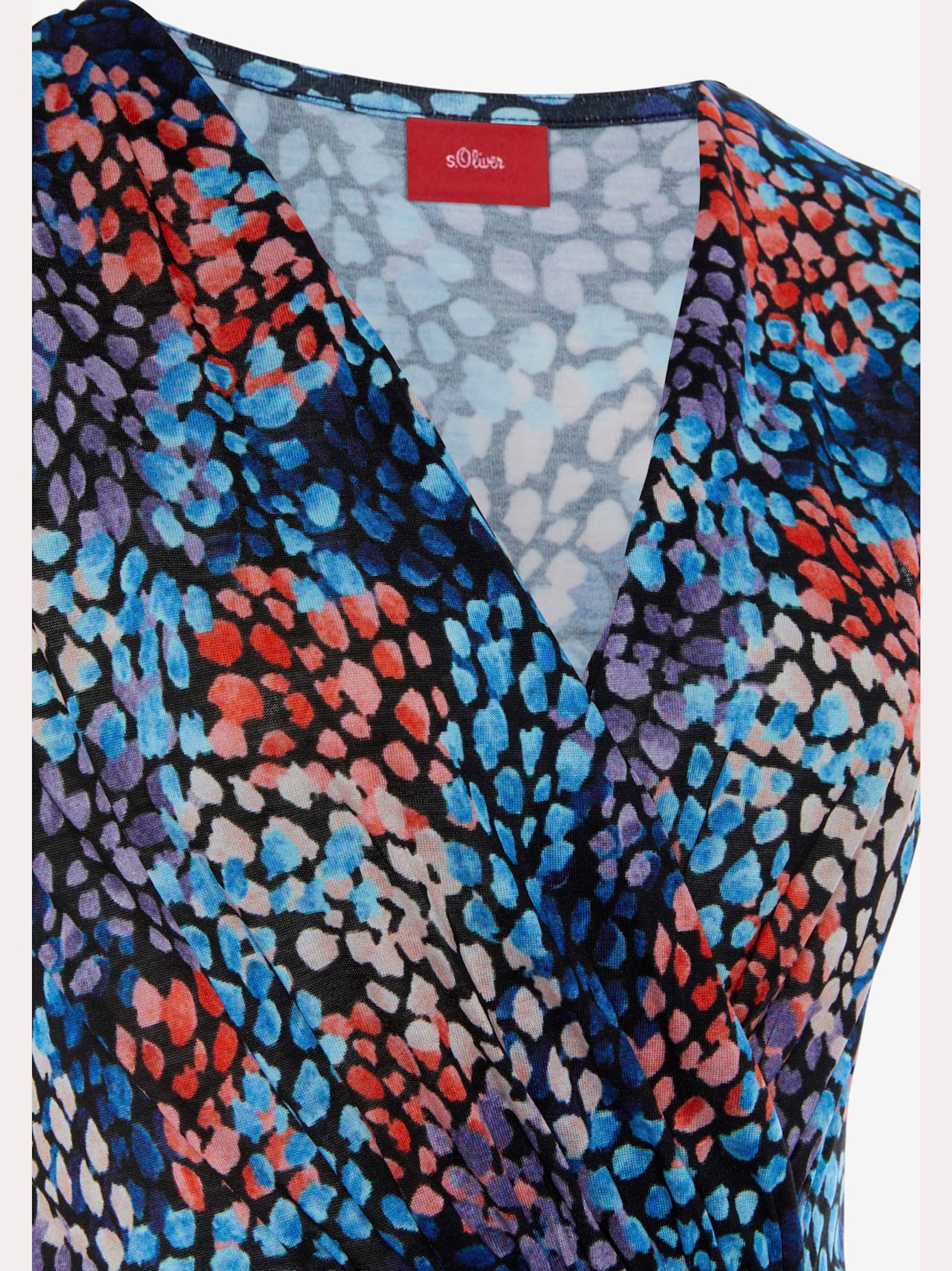 Robe en jersey encolure en v dégagée