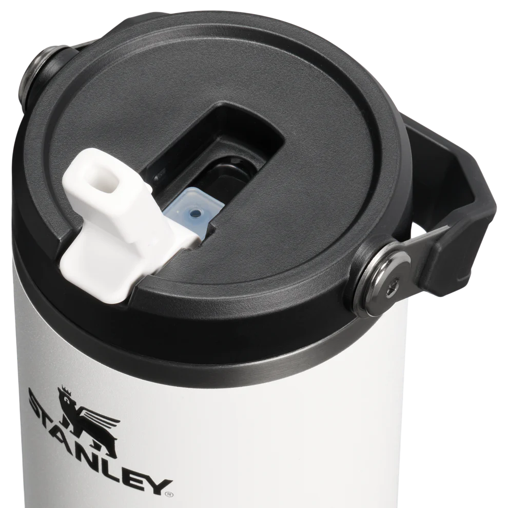 Stanley 1913 x Juventus IceFlow™ Flip Straw 2.0 Tumbler | 0.89L