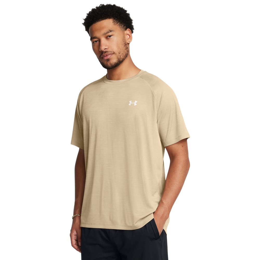 Under Armour  Tech Textured