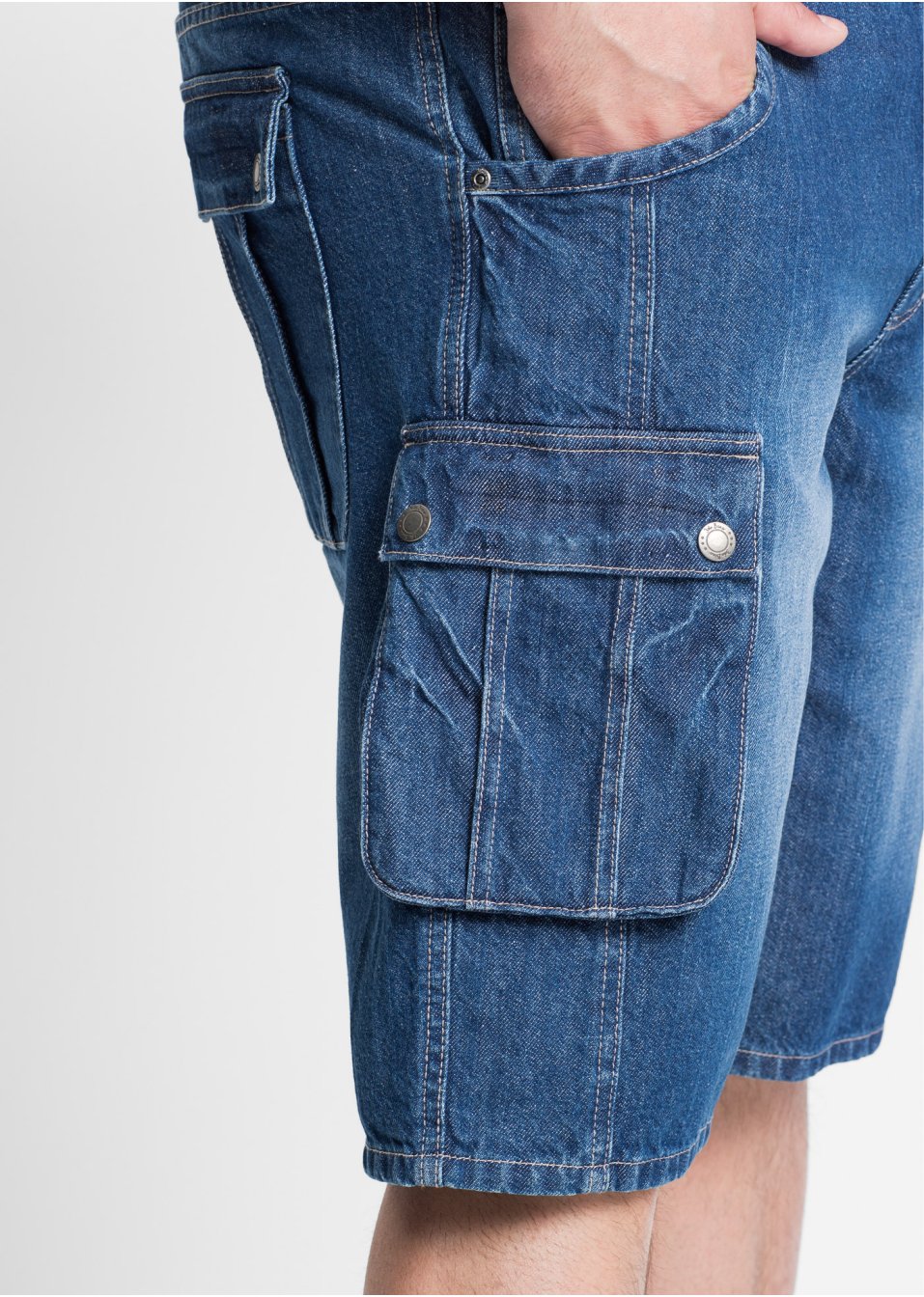 Bermuda cargo en jean Regular Fit