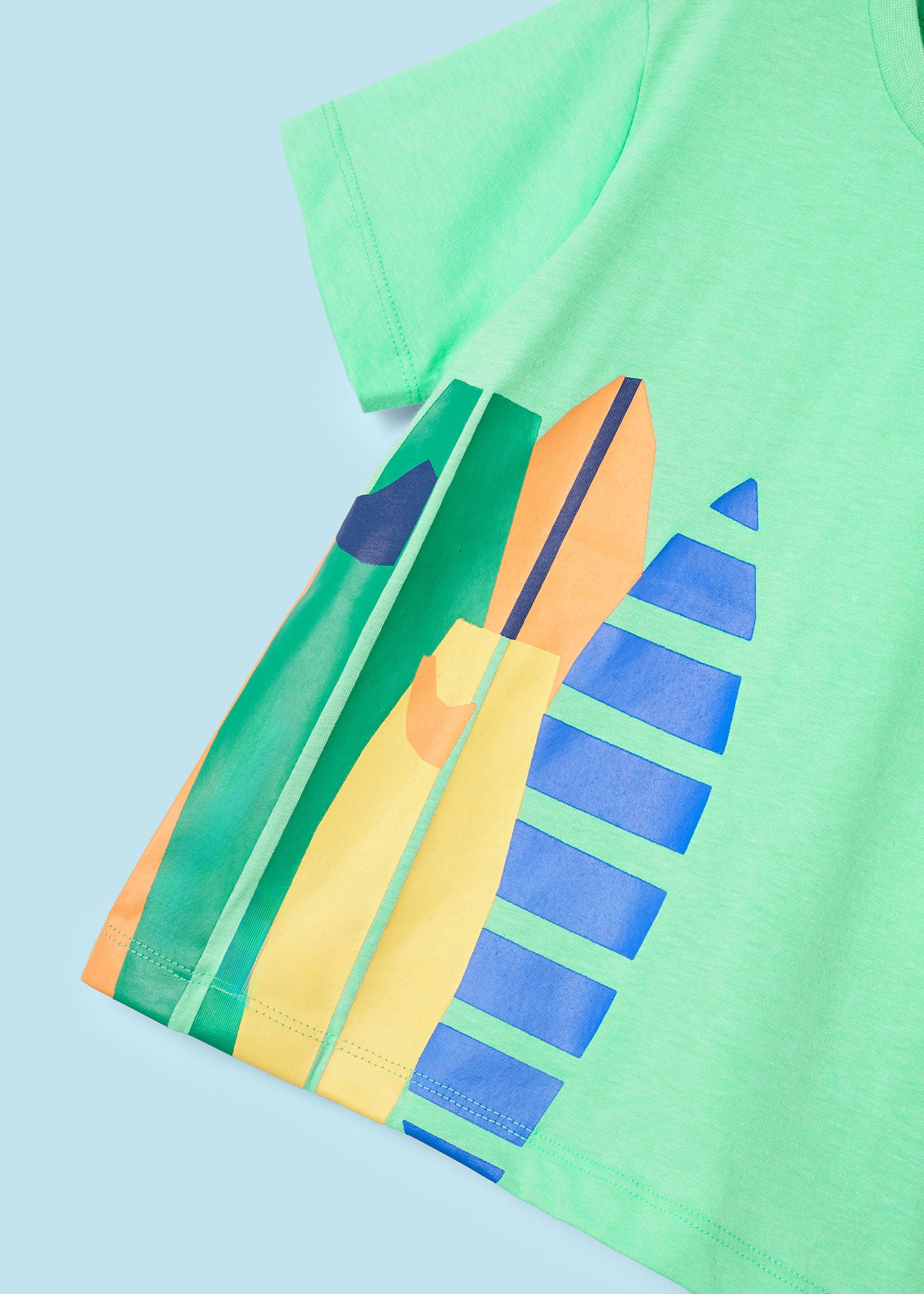 Conjunto de surf de duas peças Better Cotton para meninos, cor menta.