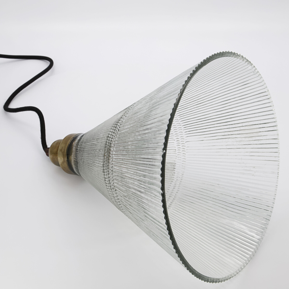 House Doctor - Pendel Lampe - Vira - Klar - Ø 27 CM
