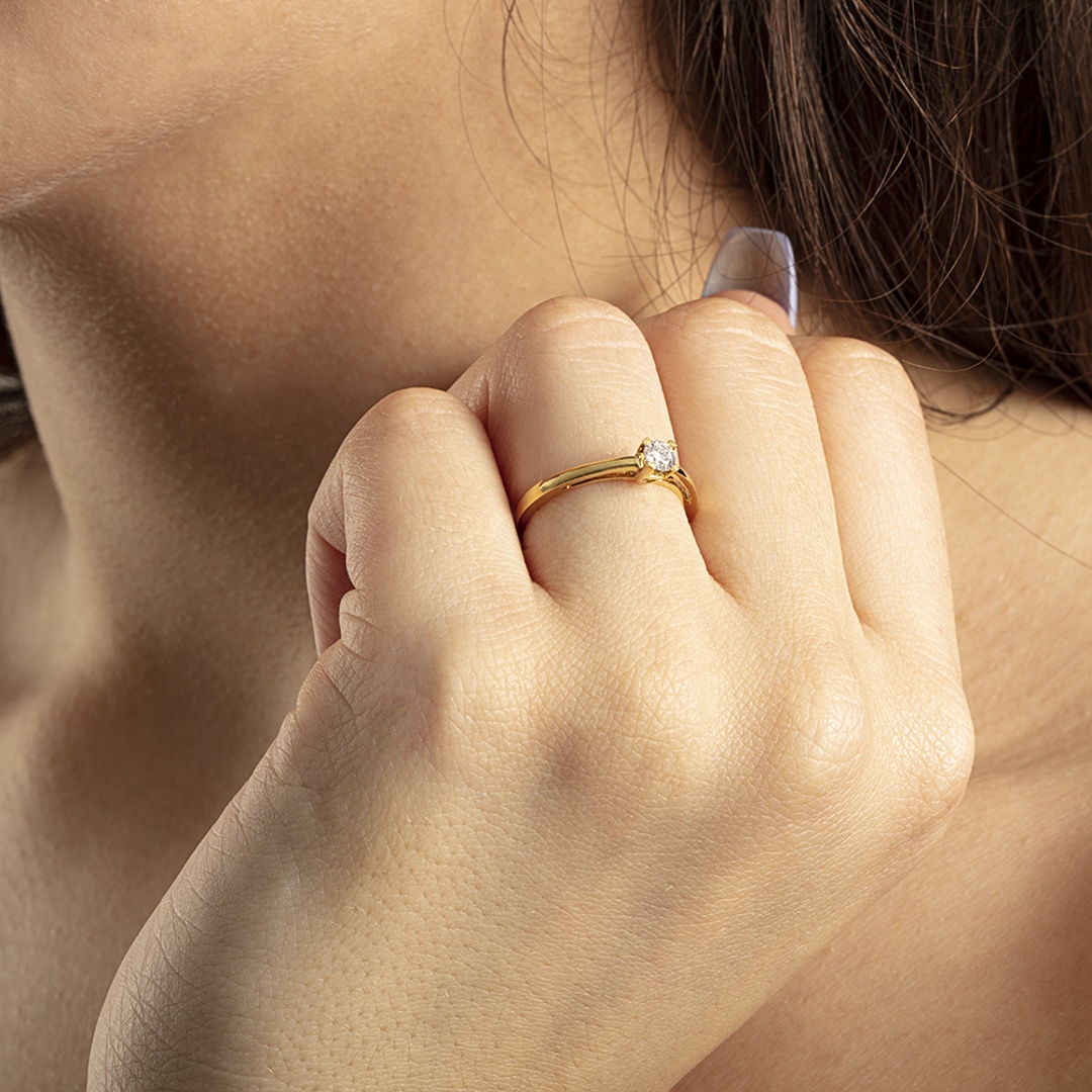 Verlobungsring 750/18 K Gelbgold mit Diamant 0.19 ct H/si