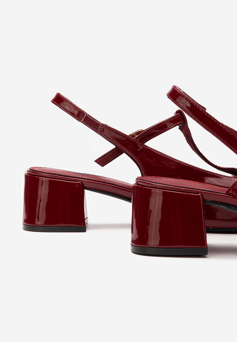 Chaussures à talon épais rouges Beatrina