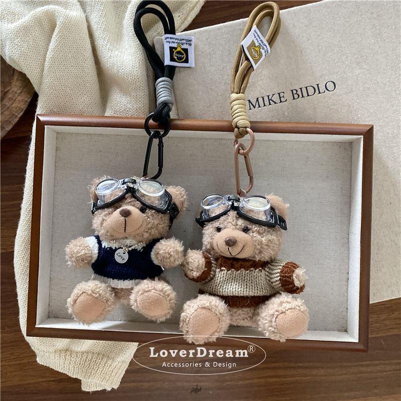 BeDaisy - Pilot Bear Chenille Tashanger Sleutelhanger