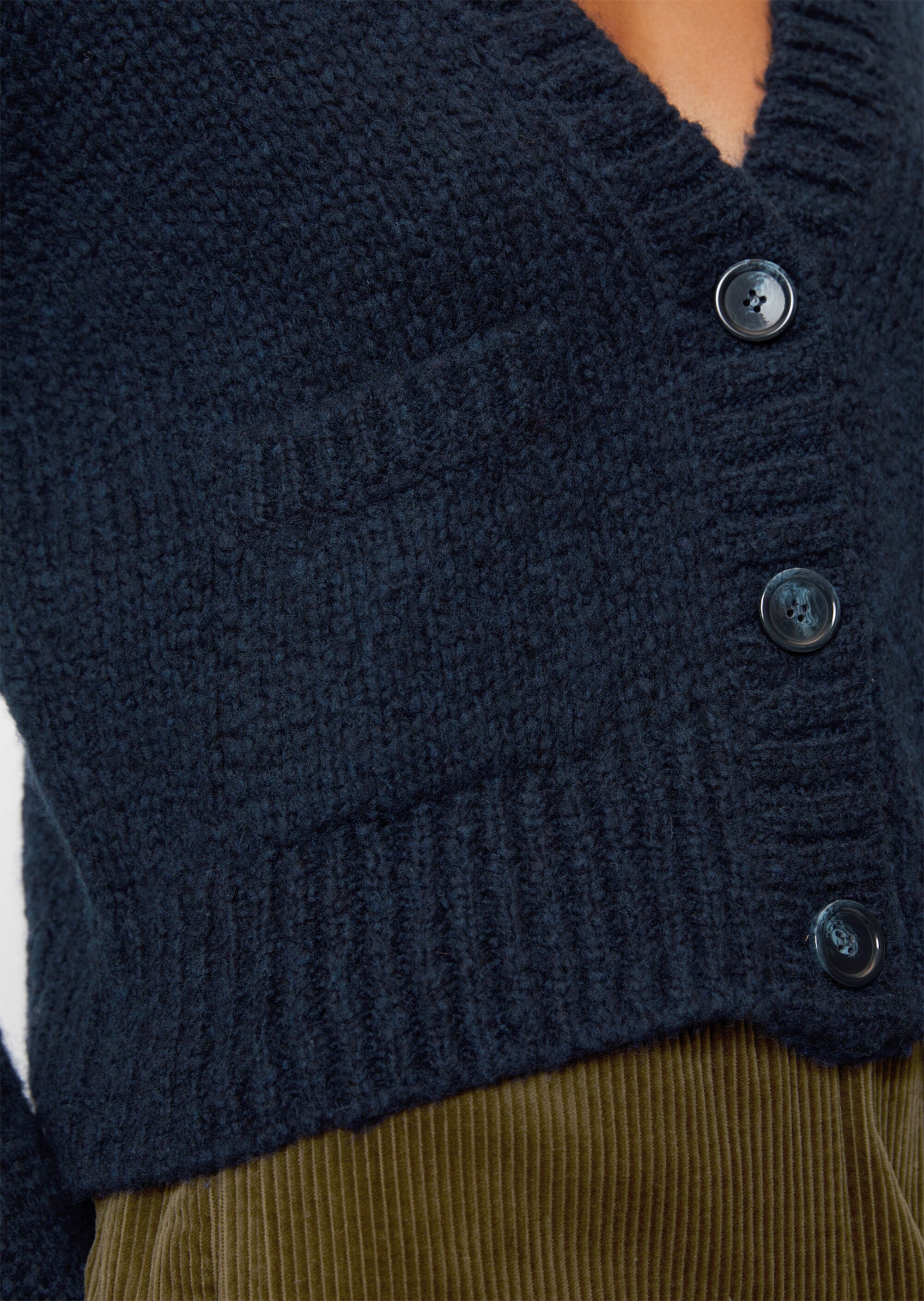 V-Neck-Cardigan looseaus Schurwolle-Mix