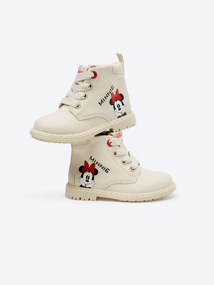 Bota da Minnie Mouse ©DS - Raw
