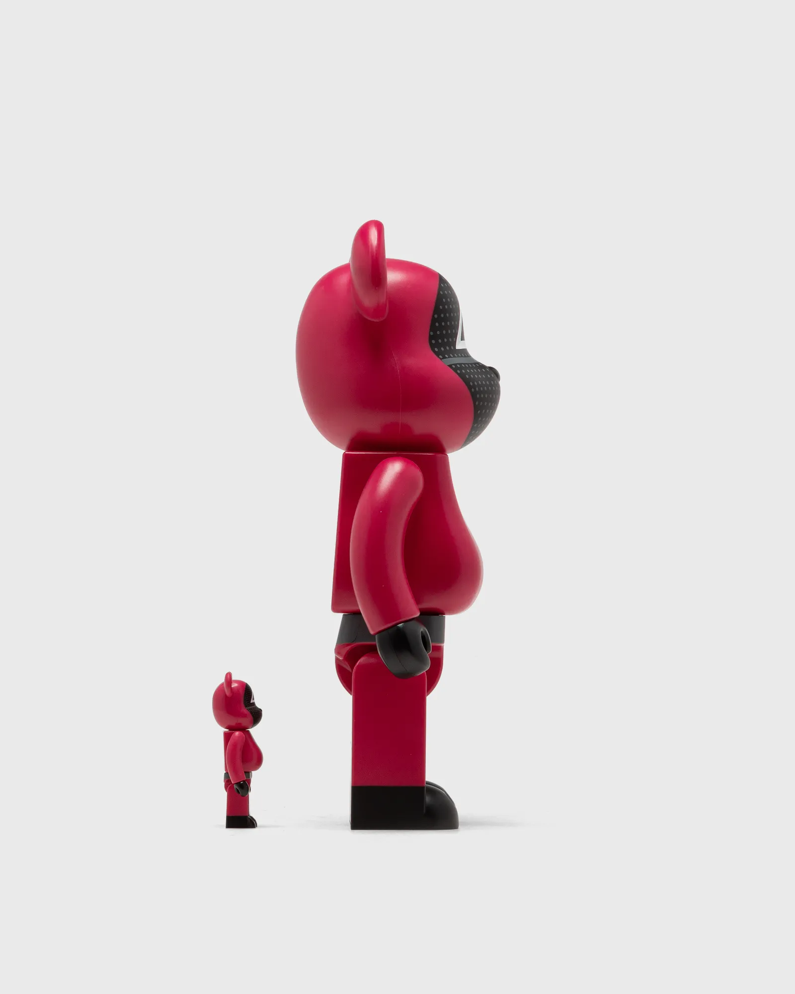 MEDICOM BEARBRICK 400% SQUID GAME SOLDIER 2-PACK