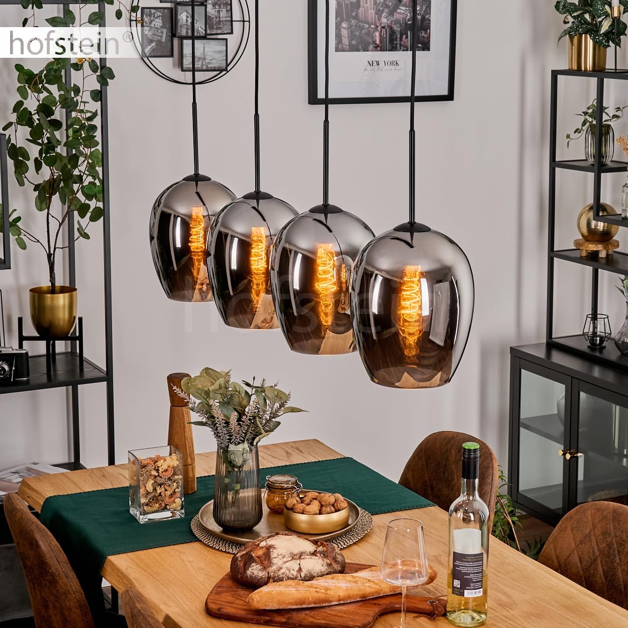 Pendelleuchte Vevino, Pendellampe aus Metall/Glas in Schwarz/Chromfarben, Leuchte im modernen Retro/Vintage-Design mit Schirmen aus Glas (Ø 20 cm), Höhe max. 154 cm, 4 x E27, ohne Leuchtmittel