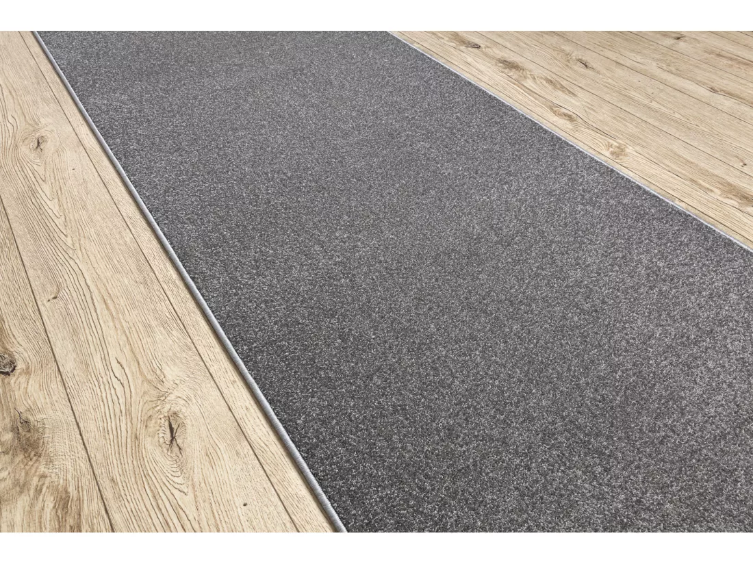 Tapis de couloir KARMEL plaine, une couleur gris 70x800 cm