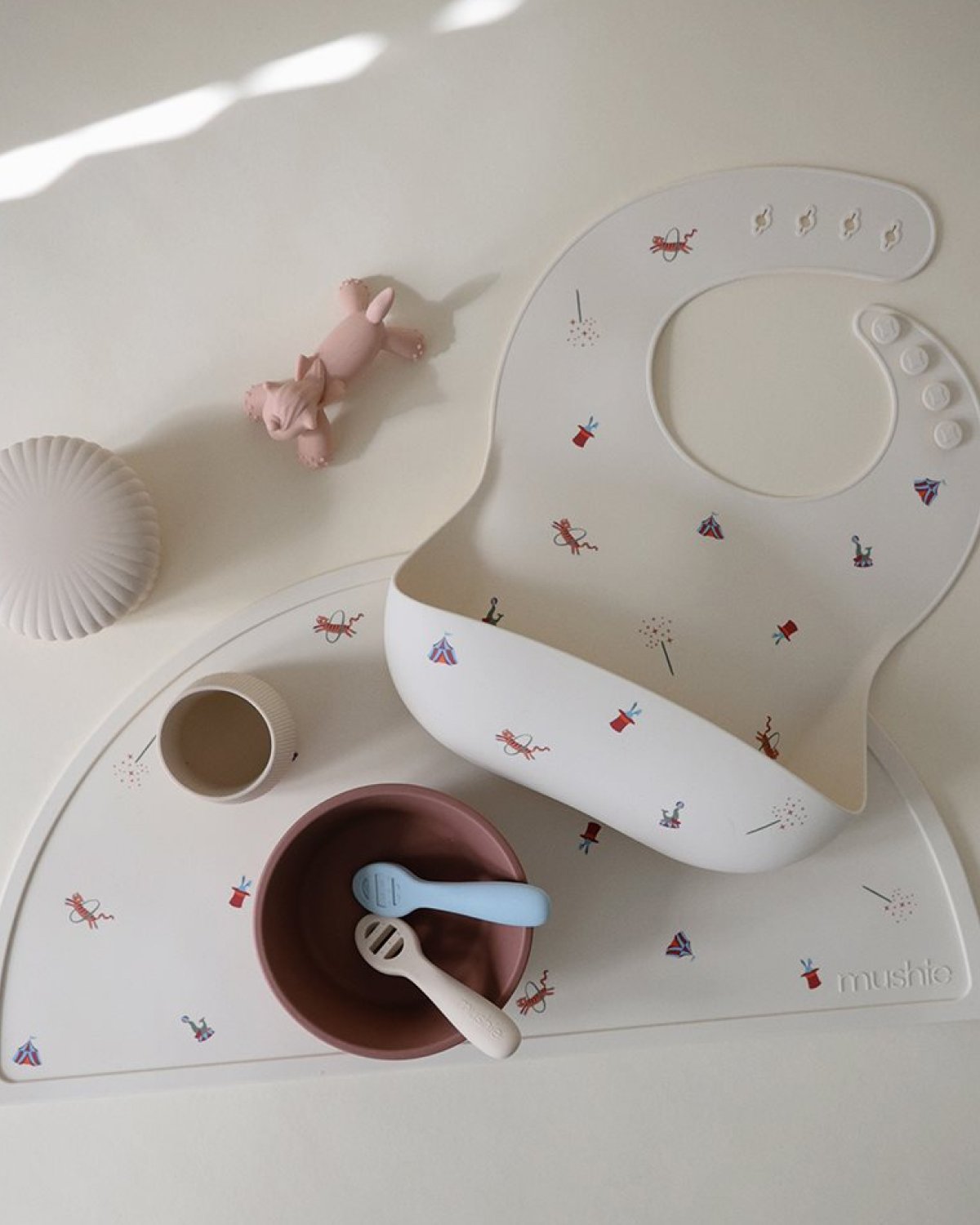 Smekke Baby – Silikon – Dyp Lomme | Silicone Baby Bib