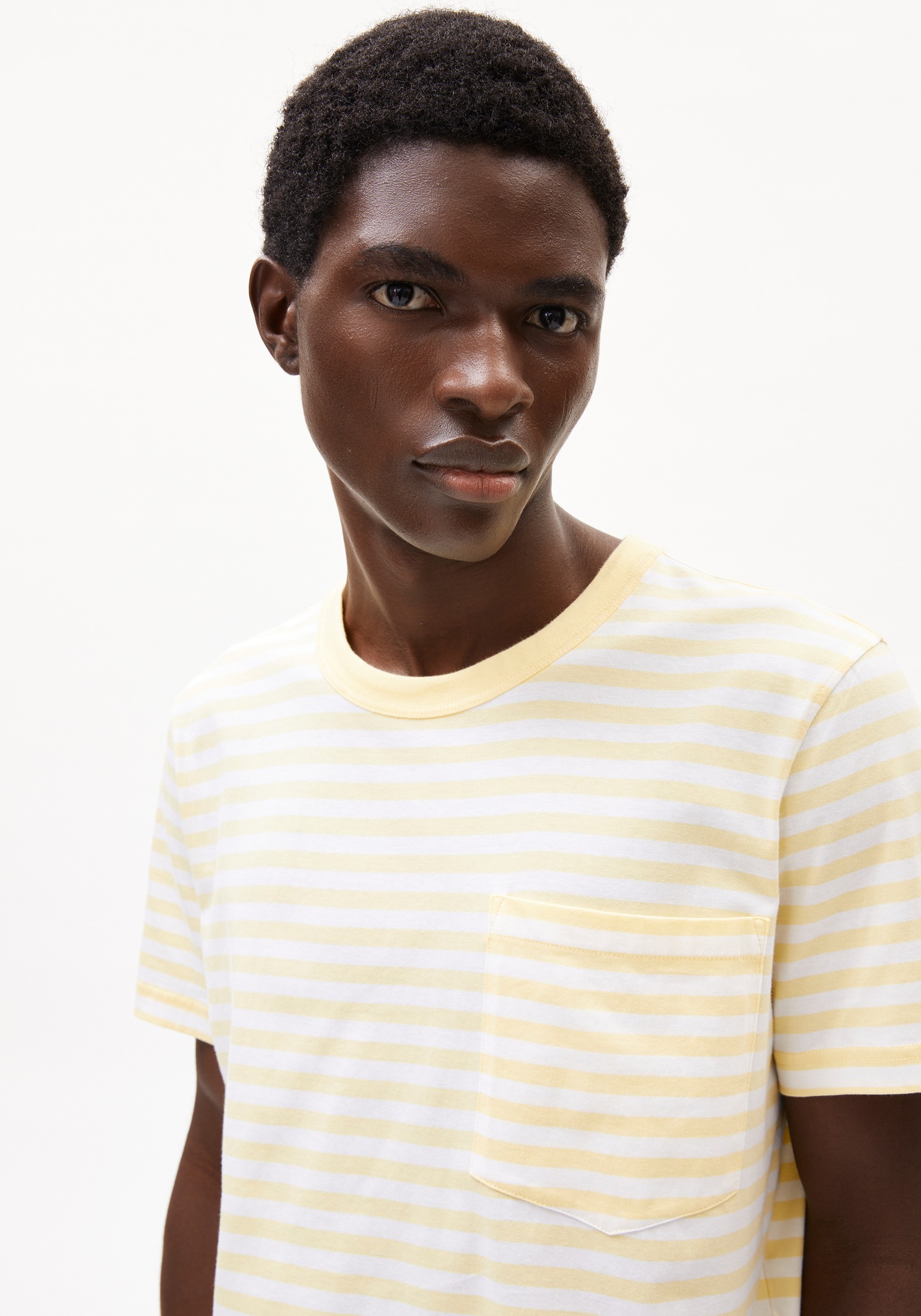 Armedangels T-Shirt Maarkos Pocket Stripes Early Yellow-Broken White