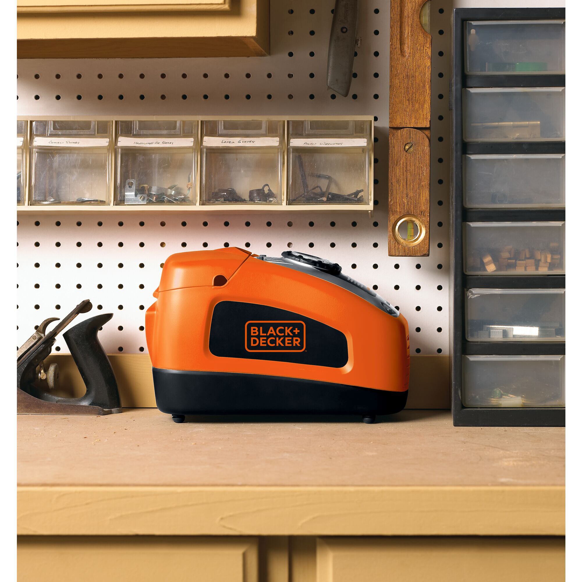 BLACK+DECKER Luftpumpe Kompressor ASI300, 11bar
