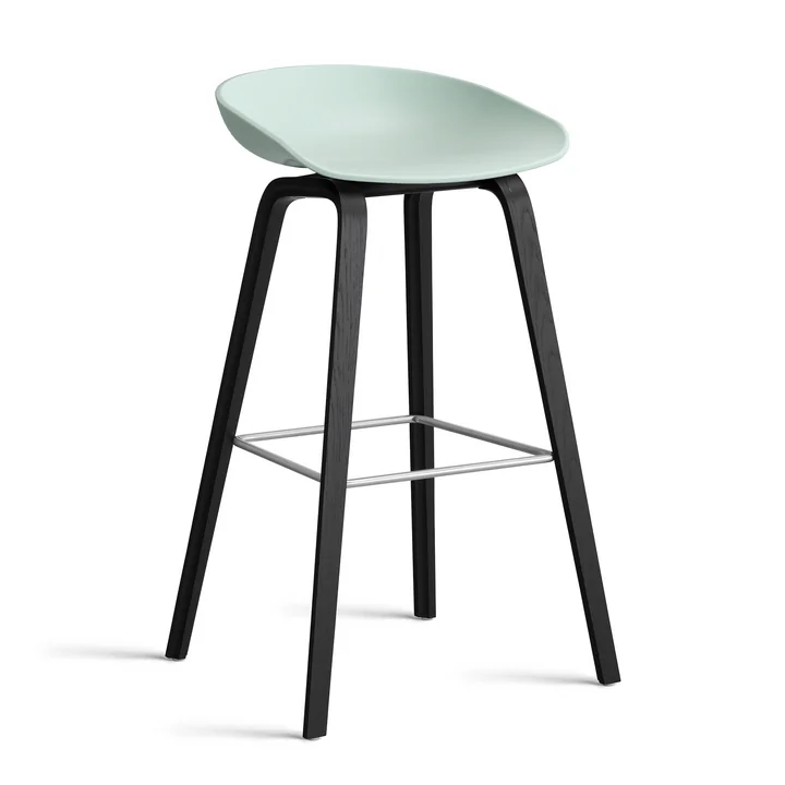 HAY - About A Stool AAS 32 H 85 cm, Eiche schwarz lackiert / Edelstahl / dusty mint 2.0 (Kunststoffgleiter)