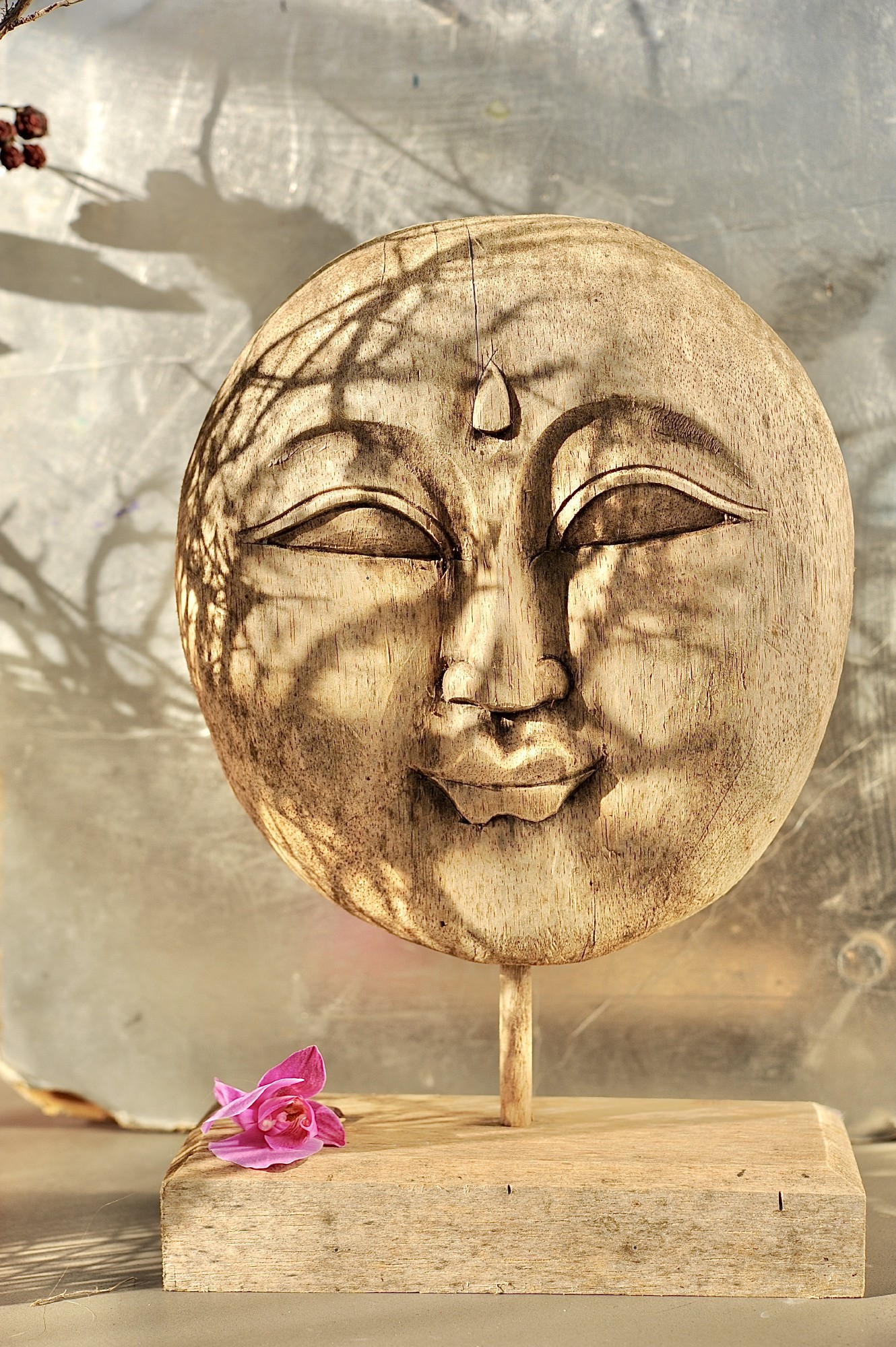 Buddha-Gesicht auf Ständer, natur, H 40 cm, B 24 cm, T 14 cm von fischer's lagerhaus
