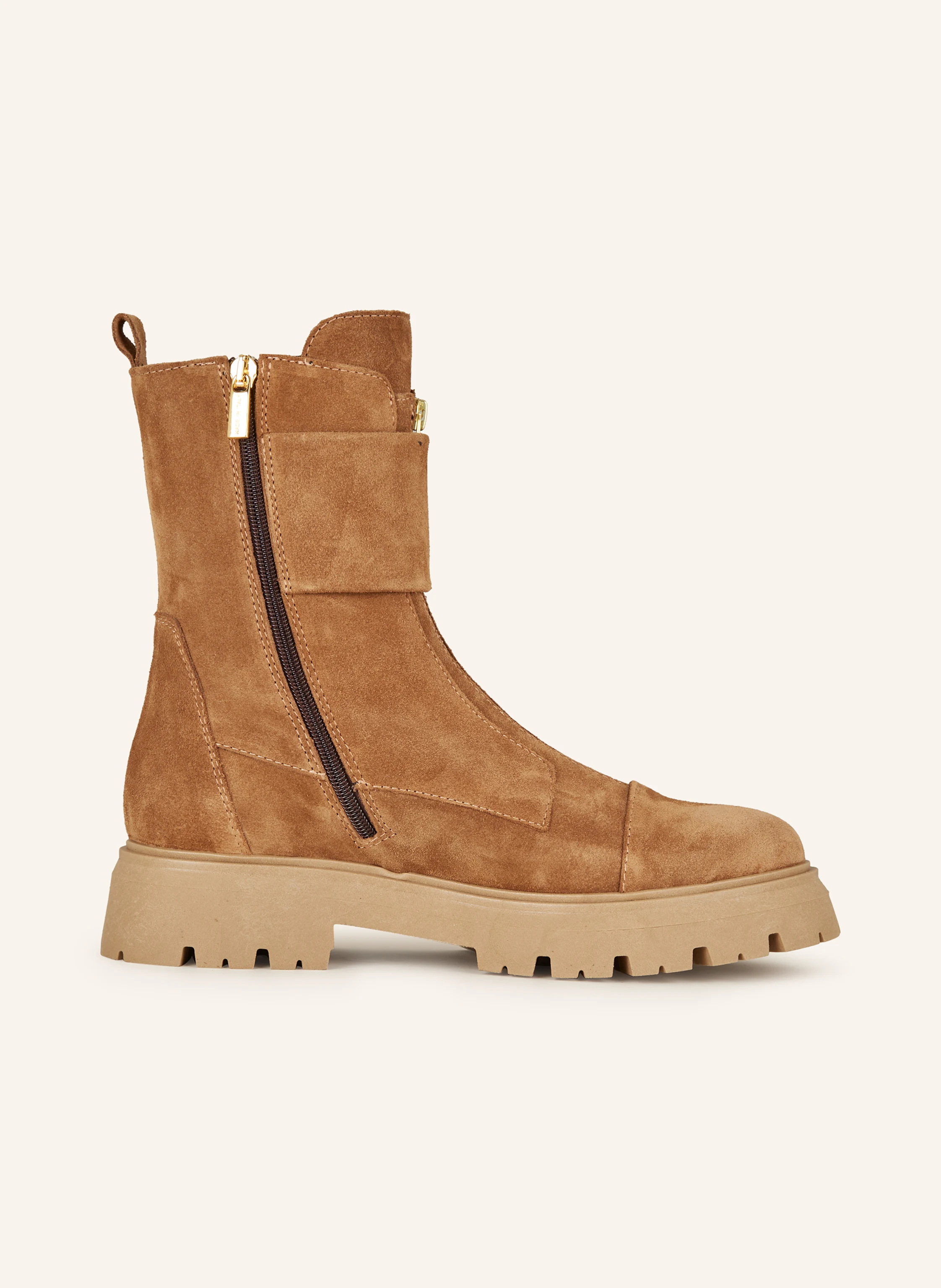 darling harbour Boots