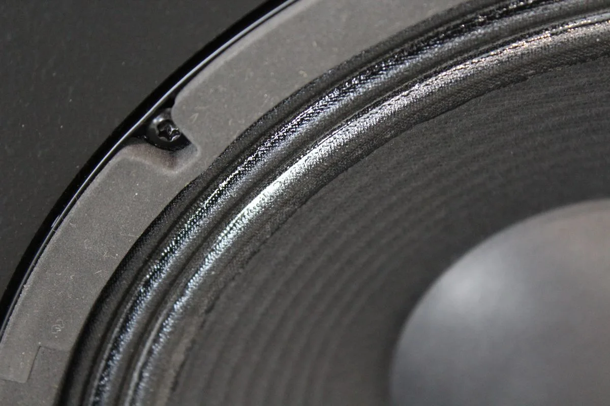 Klipsch Heresy IV Noir (la paire) Enceintes colonne