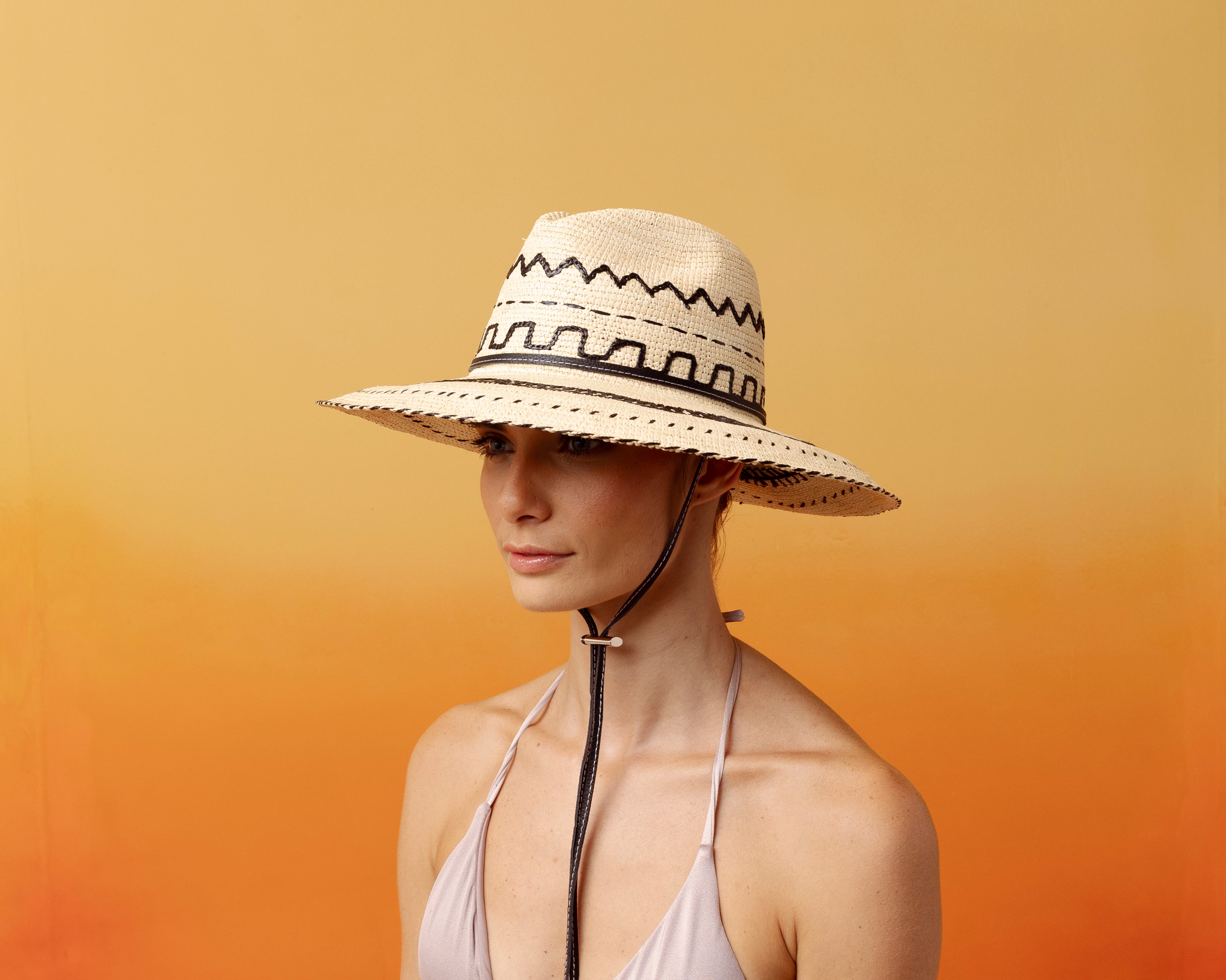 Chapeau Panama en raphia à long bord crocheté