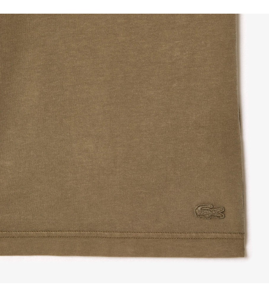 Camiseta Lacoste com logotipo marrom-esverdeado