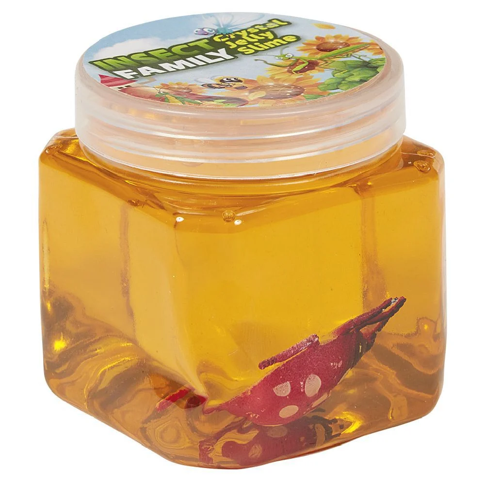 Figurine dans un pot de gélatine