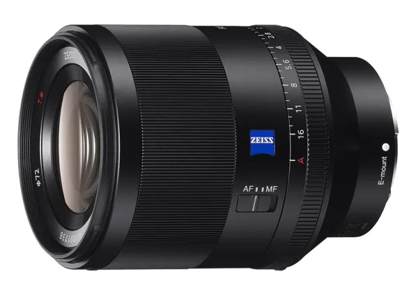 Sony SEL50F14Z - Objektiv - 50 mm - f/1.4 Planar T* ZA - Sony E-mount - for Cinema Line; a VLOGCAM; a1; a1 II; a6700; a7 IV; a7C; a7C II; a7CR; a7R V; a7s III; a9 III