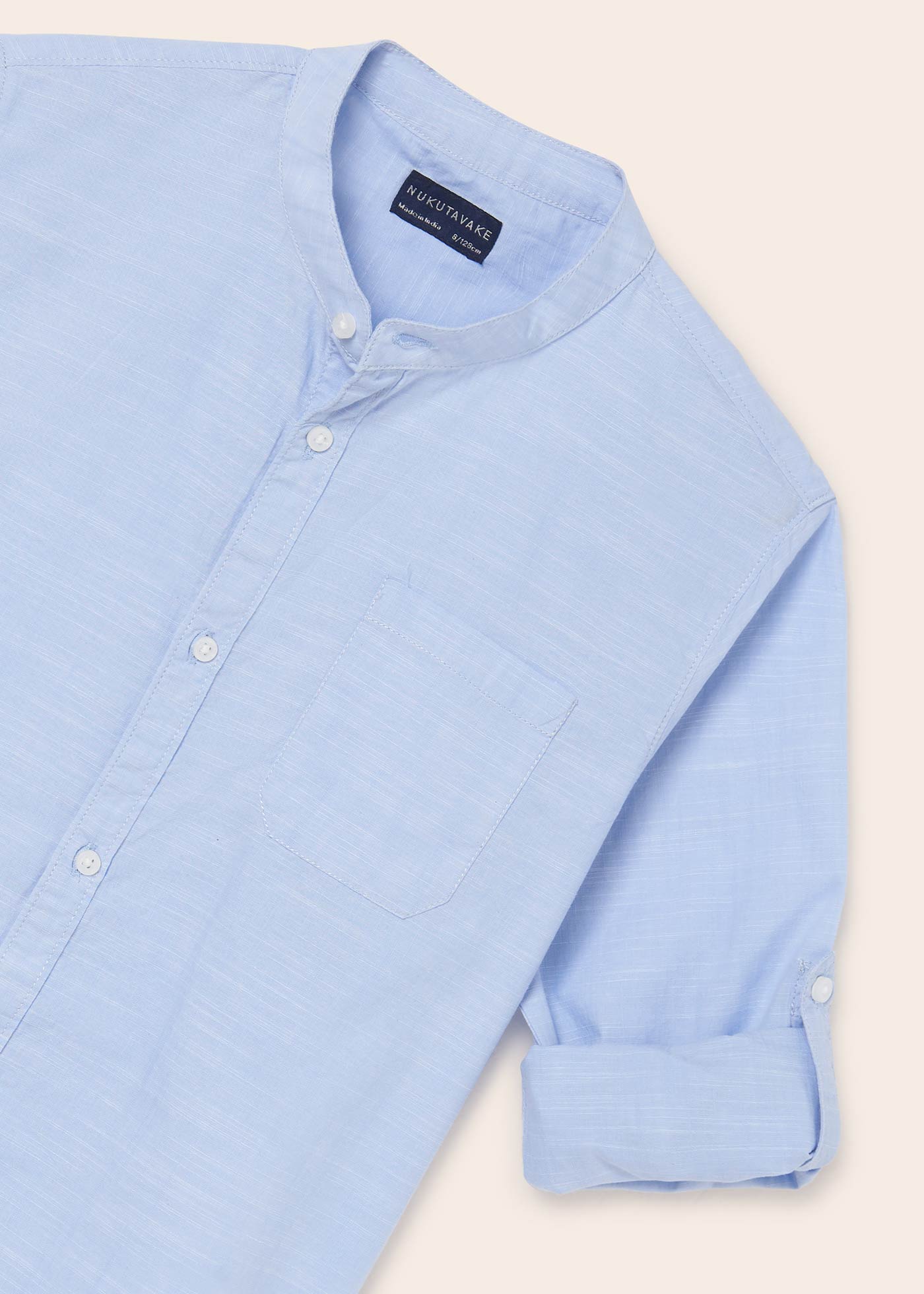 Camisa de algodão sustentável com gola mandarim para meninos