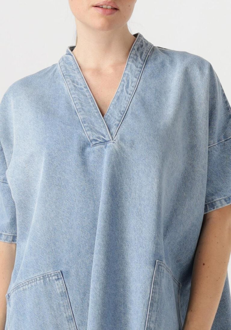 lichtblauwe penn & ink mini jurk dress