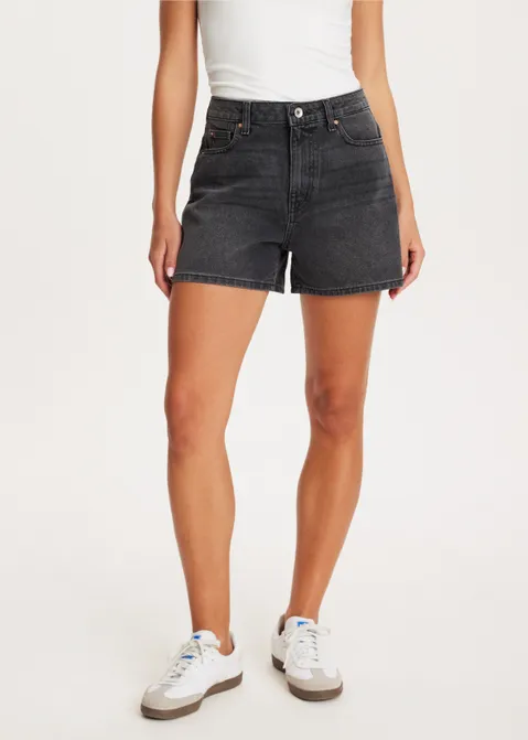 Mom fit short zwart (ZW.USED)