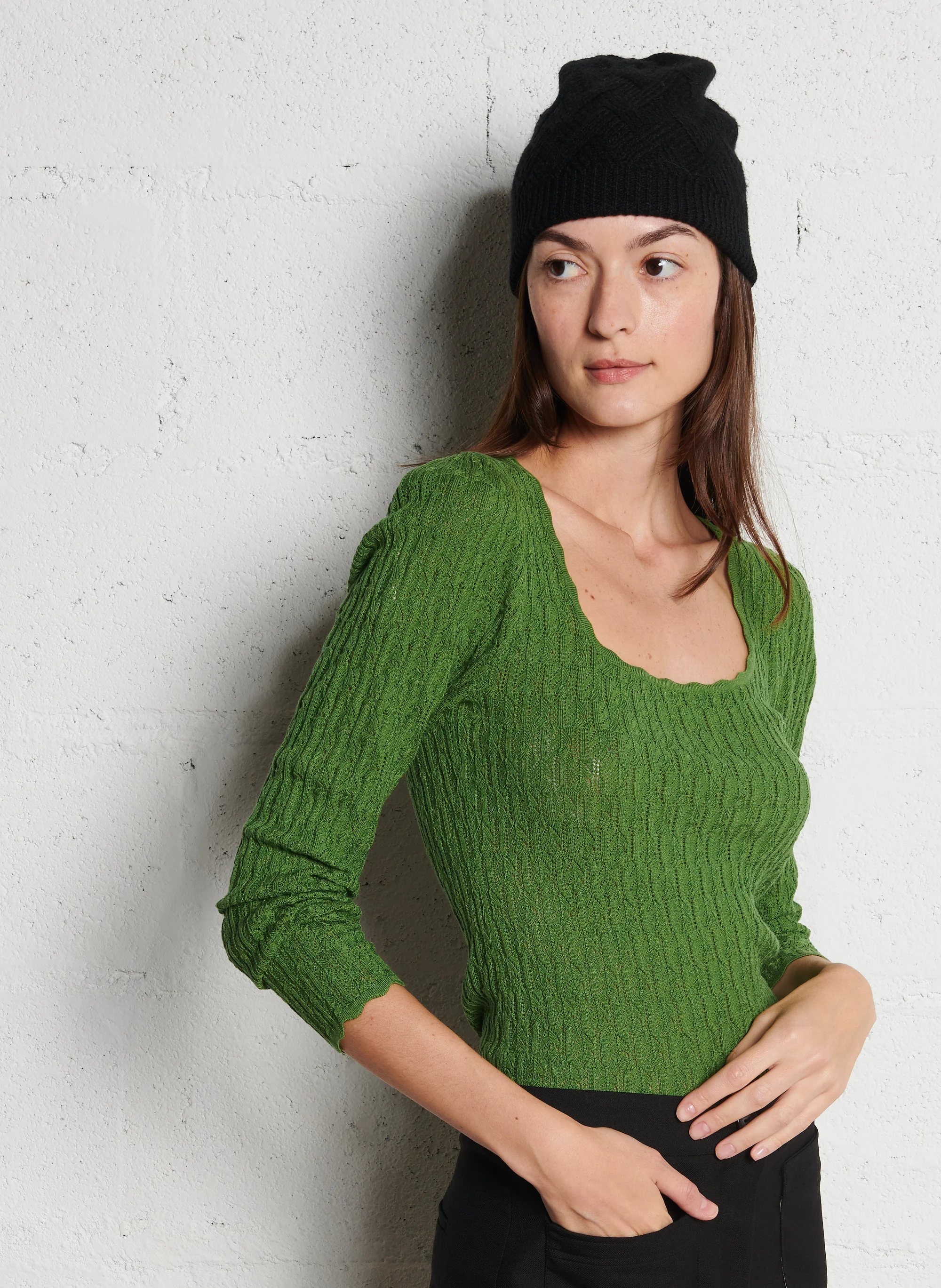 ADELOU - Pull col carré ajusté en maille | Vert
