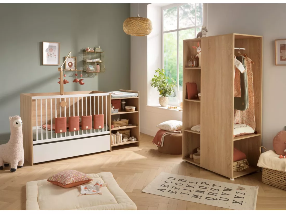 Lit bébé combiné 120x60 évolutif en 90x190 en décor bois avec commode à langer étagère