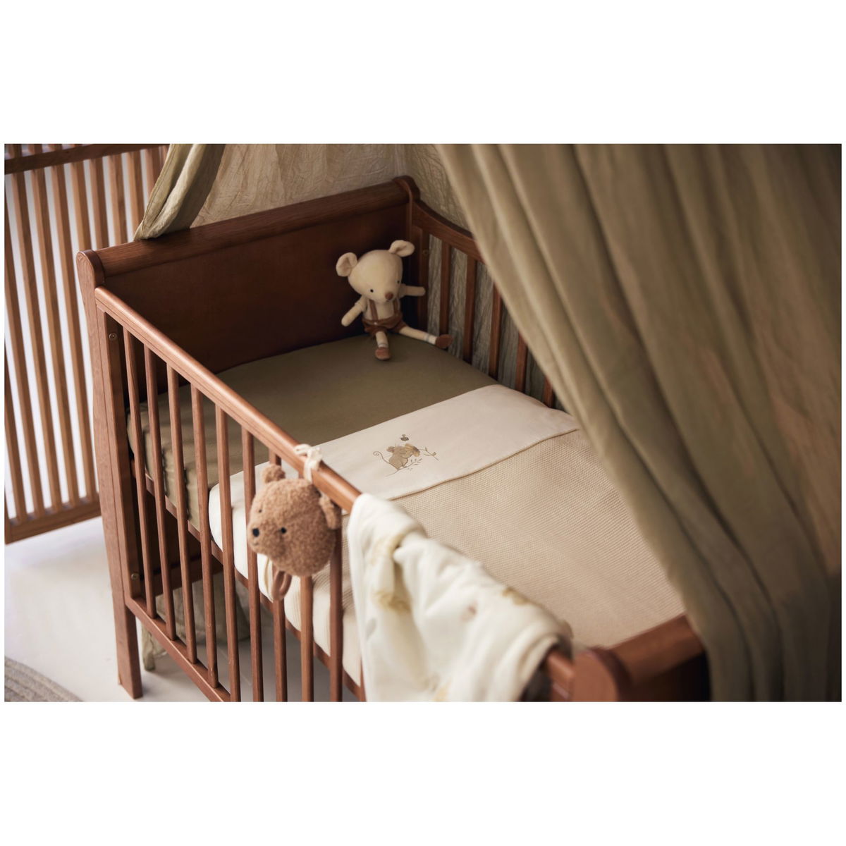 JolleinJollein   Spannbettlaken Jersey 40x90cm olive green