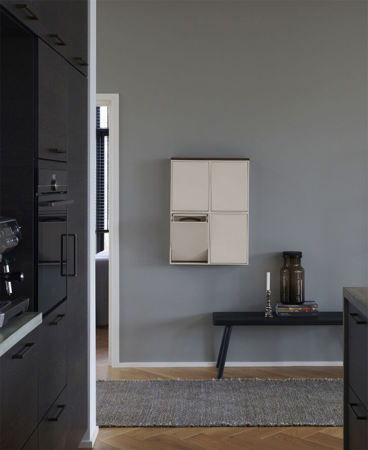 RECOLLECTOR Floating wooden shelves Dark coco
