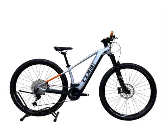 Produit reconditionné . Cube Reaction Hybrid SL 625 XT 2022 . VTT électrique . Cube . très bon état