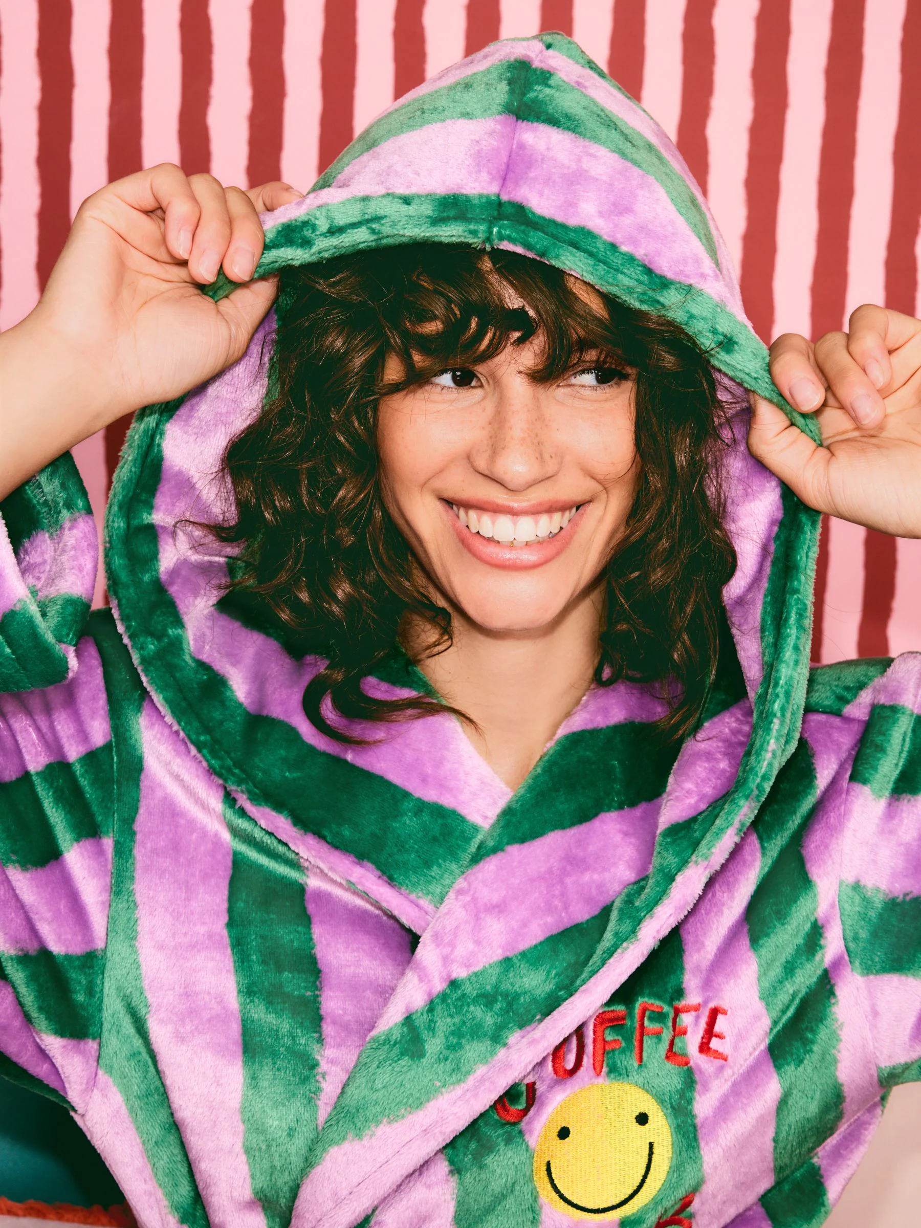 Eleanor Bowmer Green/Purple Coffee Club Fleece Robe