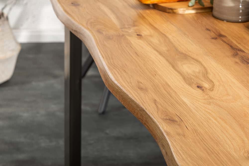 Massivholz Esstisch LIVING EDGE 180cm natur Wildeiche geölt Baumkante Kufengestell