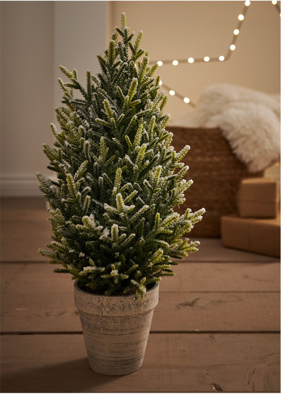 Sapin de Noël enneigé artificiel en pot