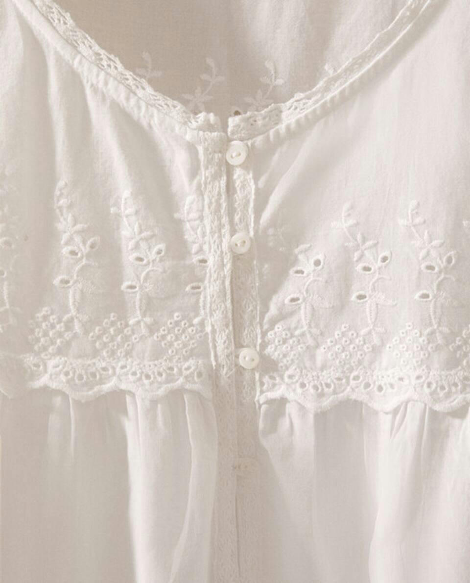 Camisola de algodão bordada