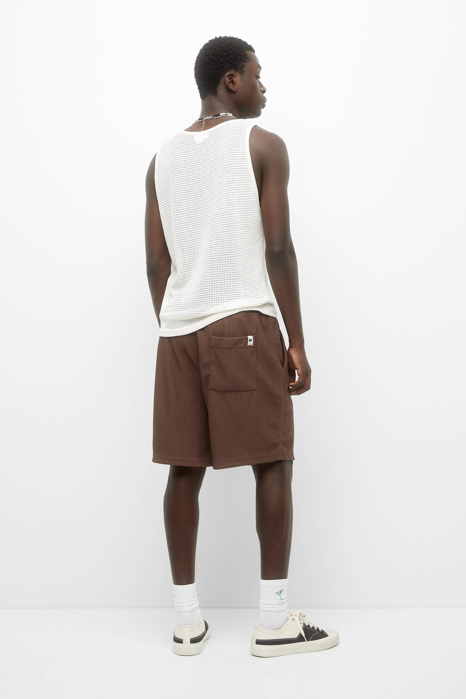 PUFE BERMUDA JOGGER - MARROM