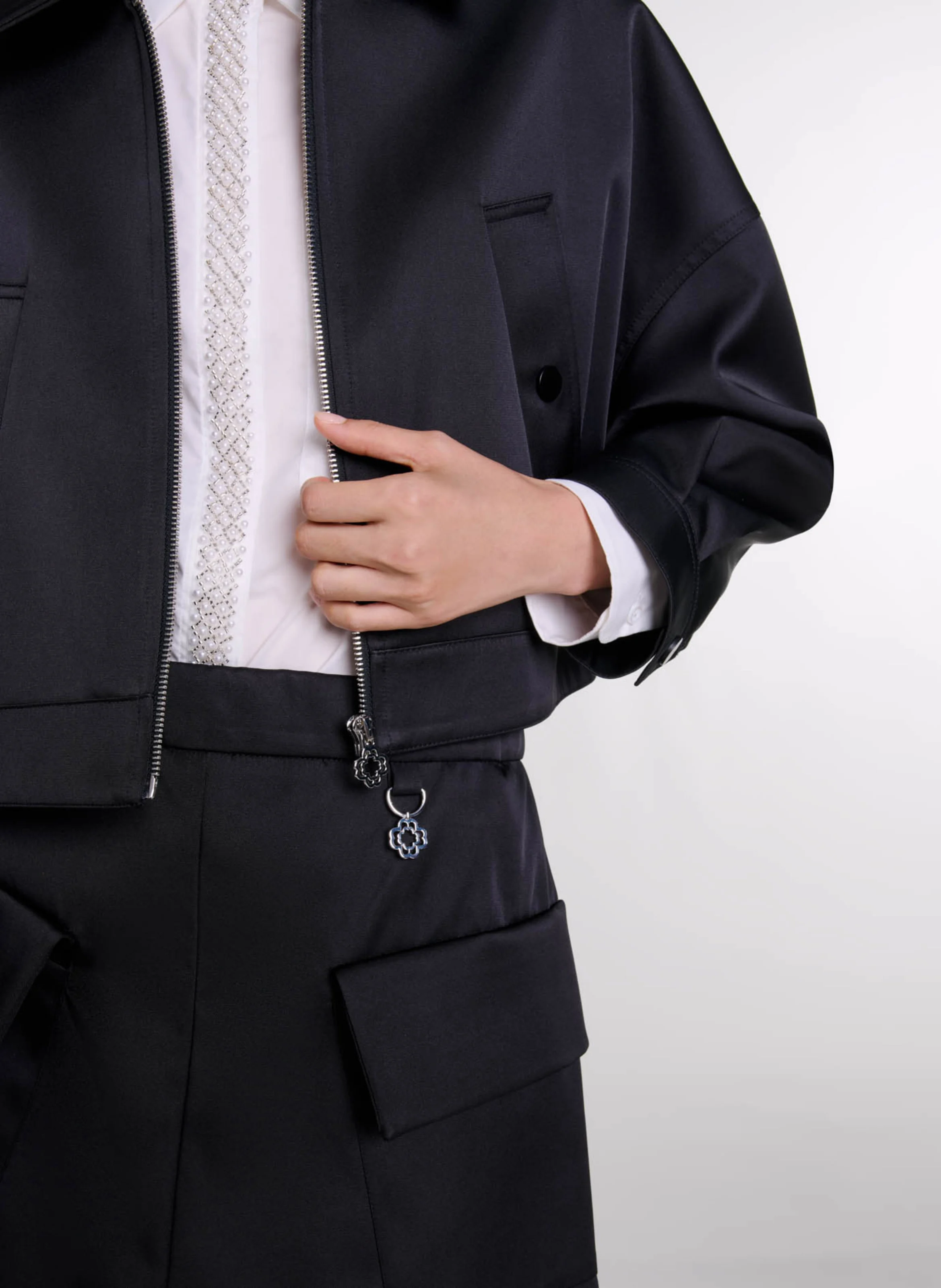 Blouson col classique ample en satin | Noir