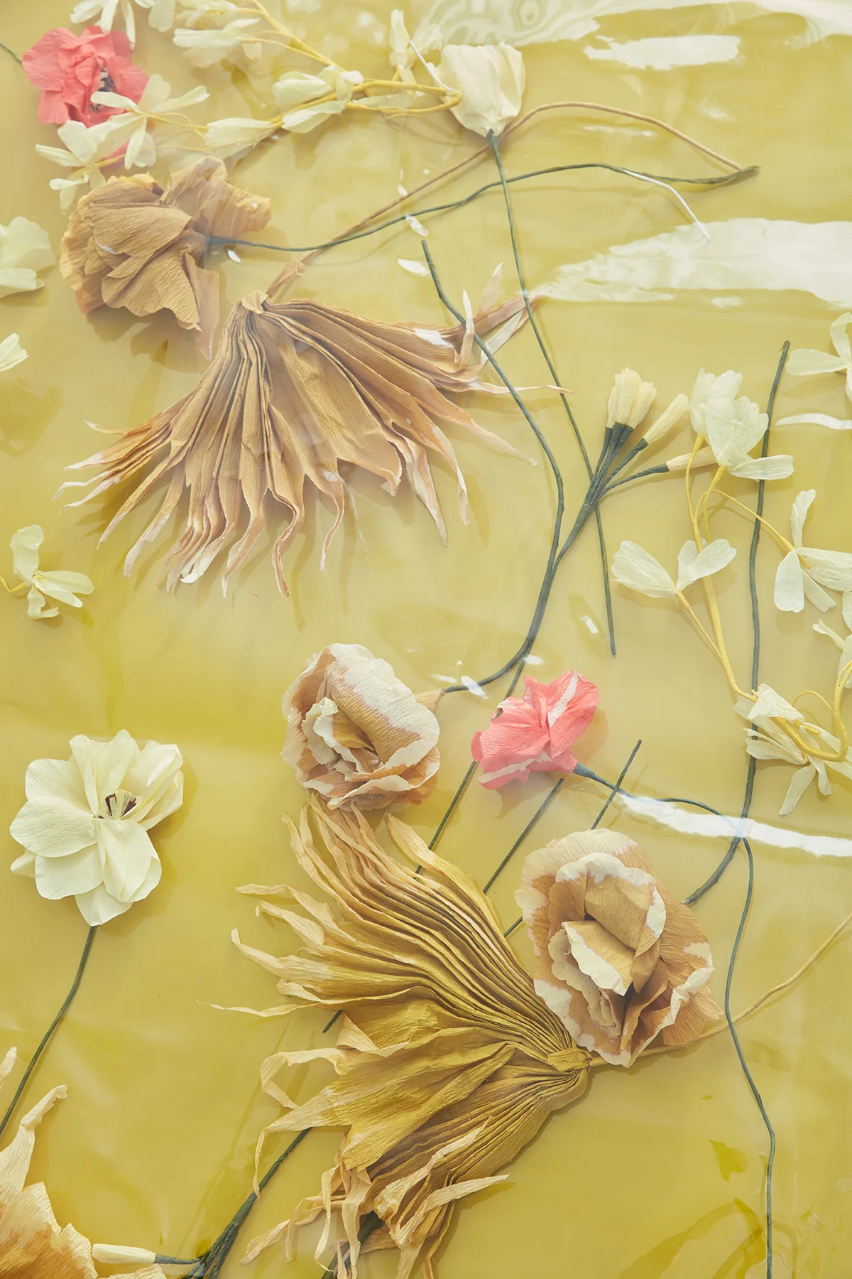 Studio About  Dahlia Papirblomst - Gul