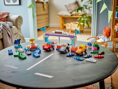 LEGO F1® team racewagens en coureurs (10445)