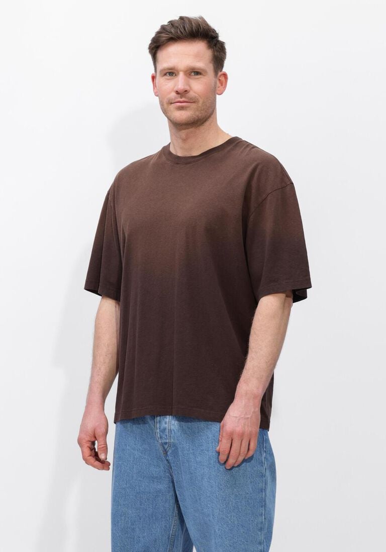 bruine axel arigato t-shirt bubble reverse t-shirt