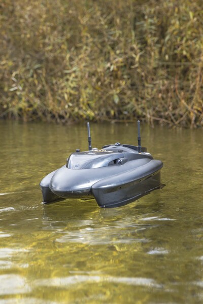 Bateau amorceur BaitStar Compact Black   Sondeur Sonartab
