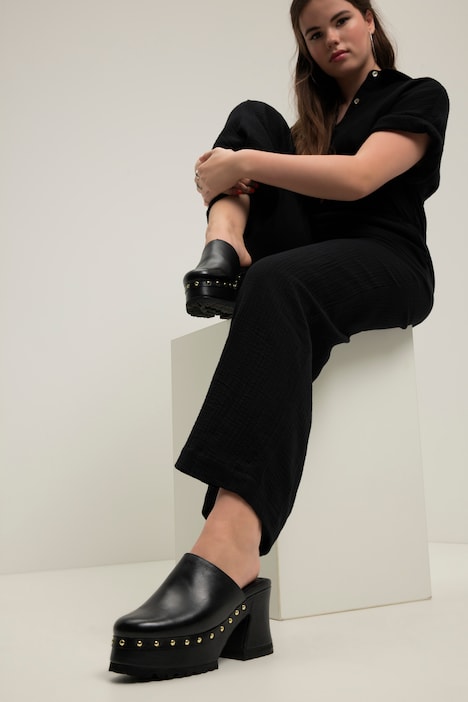 Leder-Clogs, echtes Leder, goldene Nieten, Plateausohle, Weite H