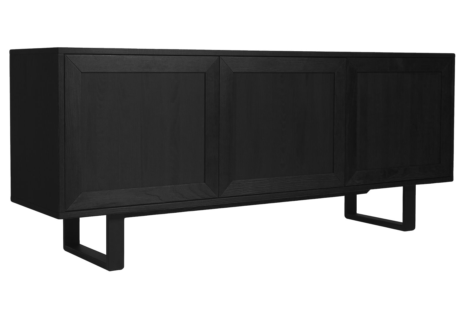 Woodcraft skjenk Sortbeiset heltre ask med 3 dører i tre og heltre ben nummer 6.