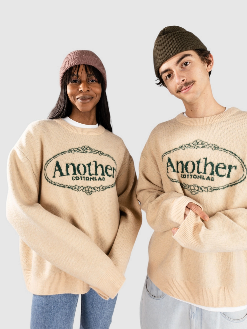 Another Cotton Lab Royal Chest Print Pullover off white