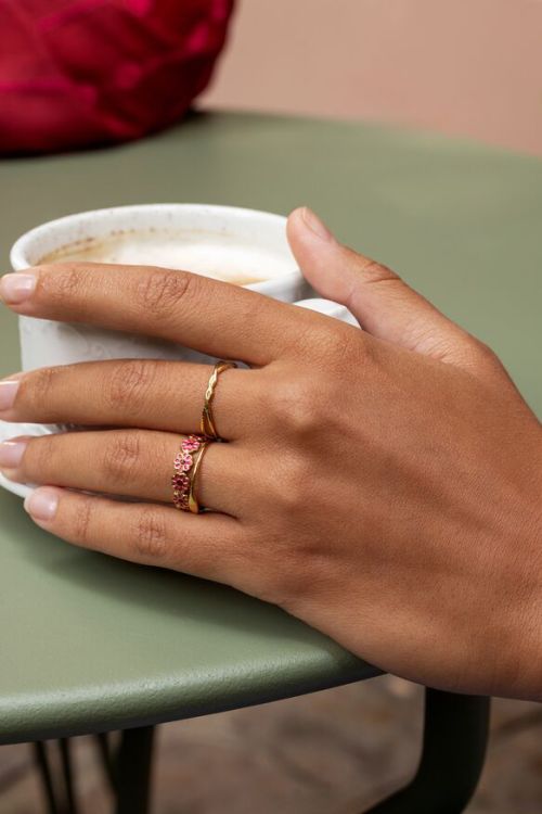Vintage ring met roze & rode bloemetjes