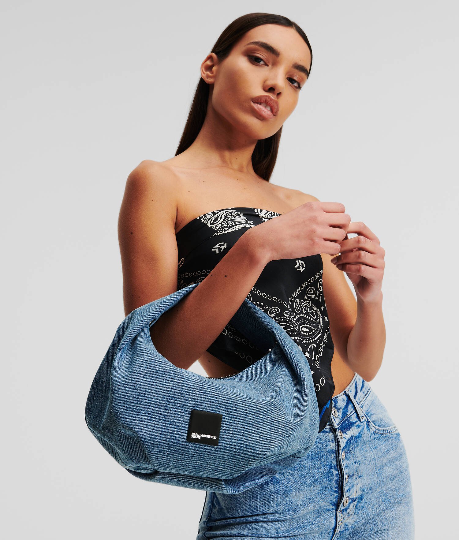 SAC BESACE EN DENIM AVEC LOGO KLJ ENCADRÉ