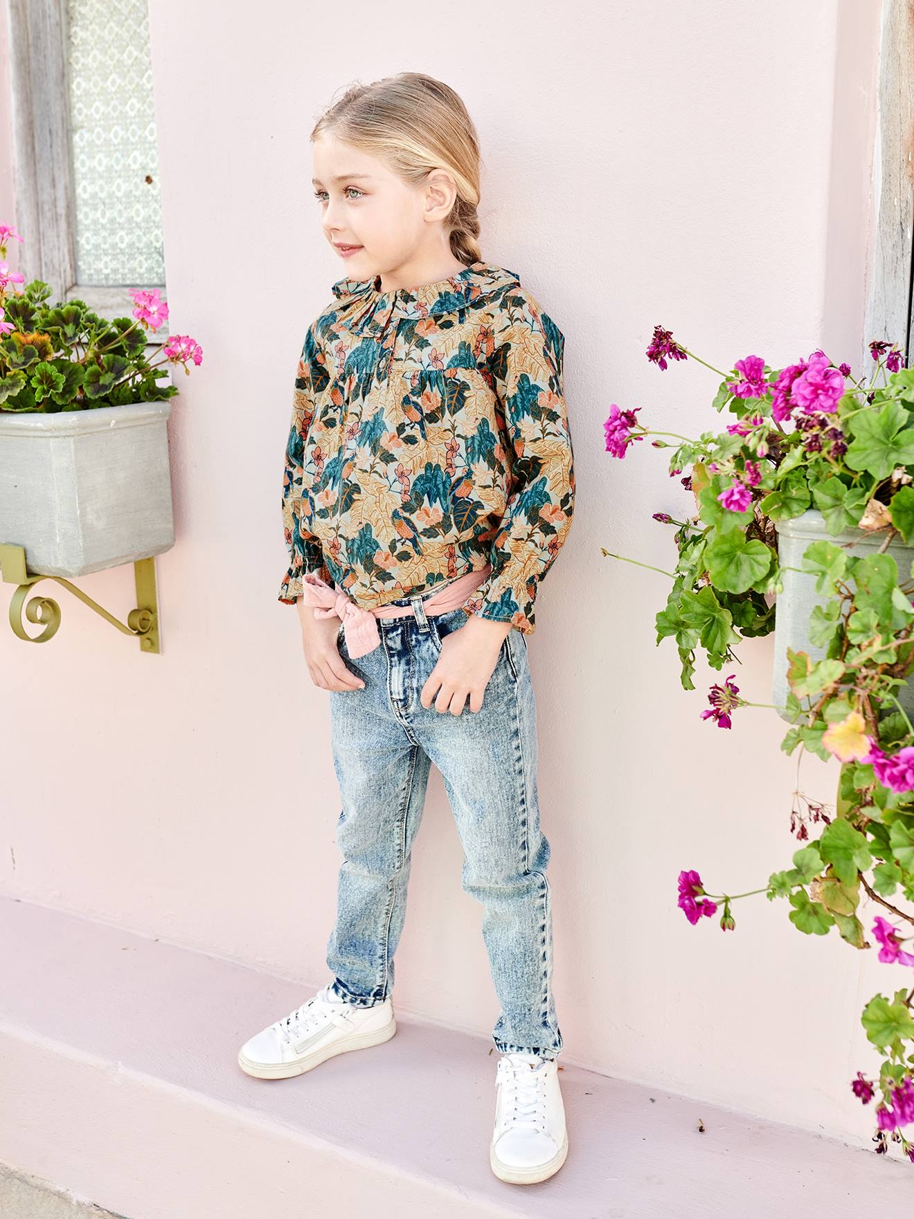 Blusa rosa com estampa floral para meninas