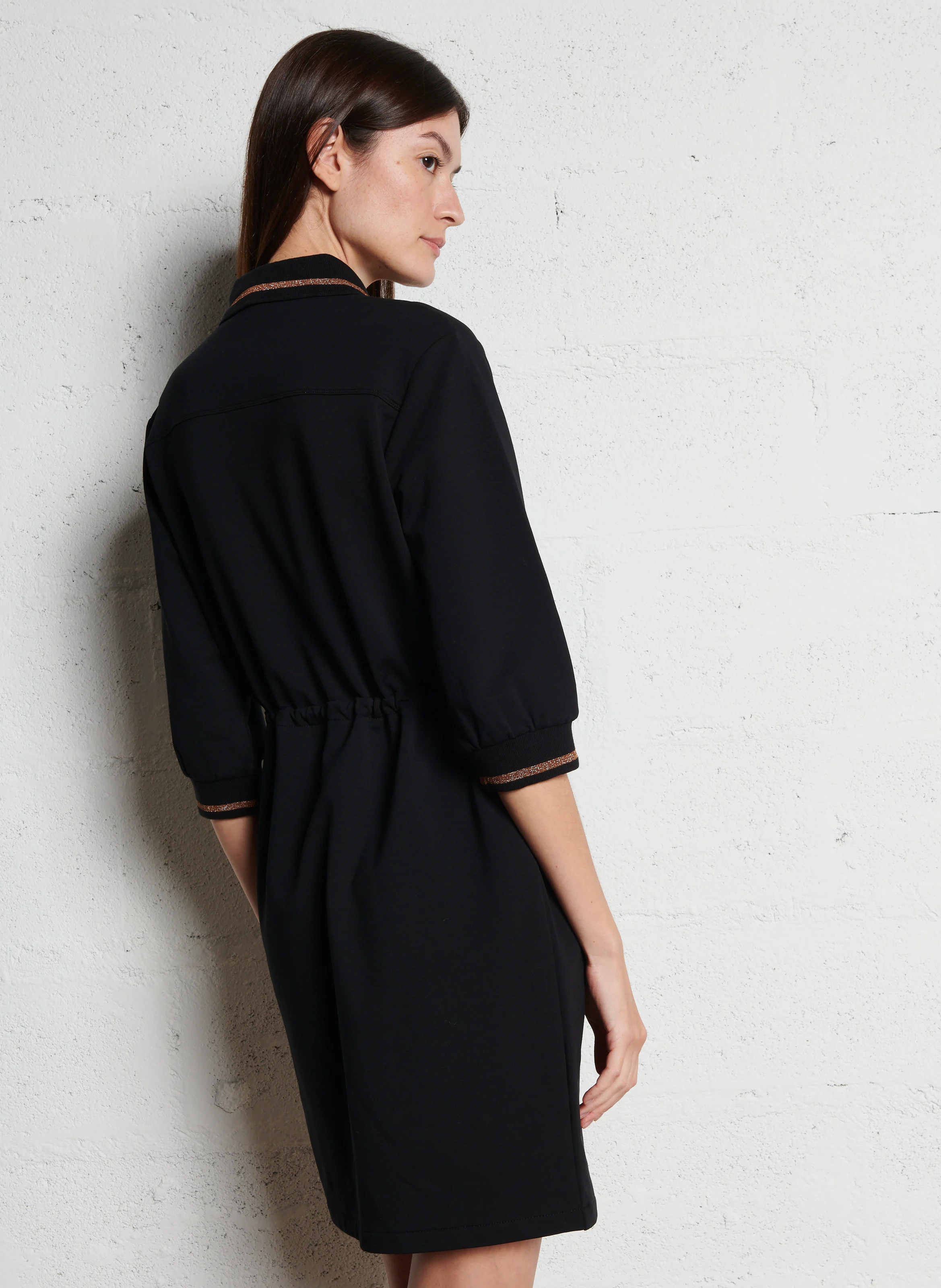 Robe courte col classique en coton mélangé | Noir